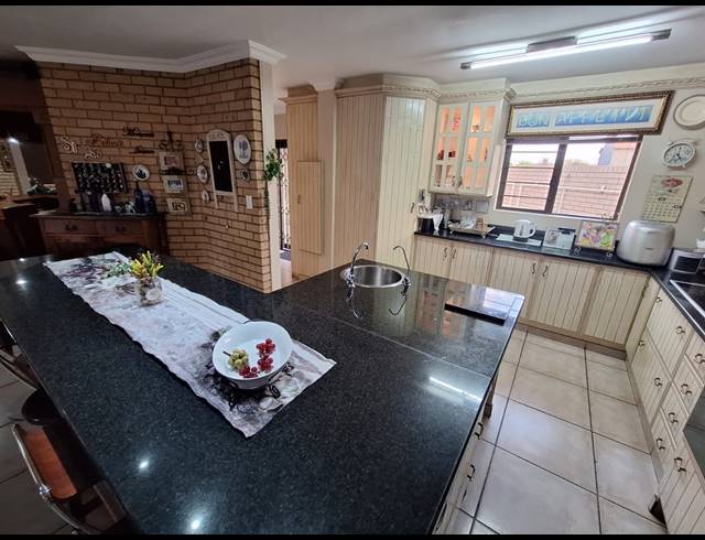 4 BEDROOM HOUSE FOR SALE IN SASOLBURG EXT 23